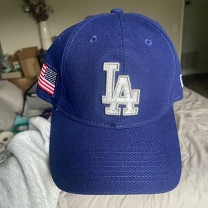 LA Dodgers blue adjustable ball cap with flag